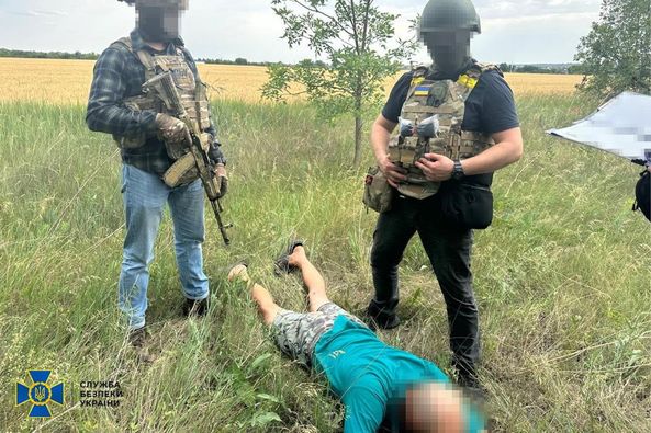 На Дніпропетровщині затримали зрадника, який здавав позиції ЗСУ ворогу