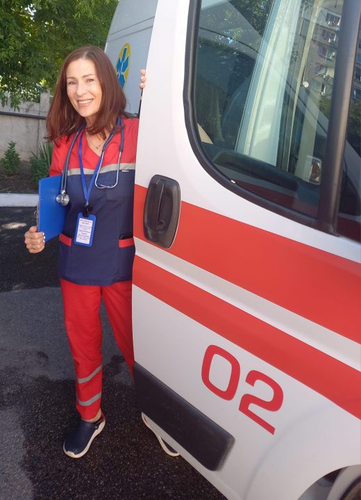 На Дніпропетровщині врятували пенсіонера, котрий впав з криші триметрового гаражу