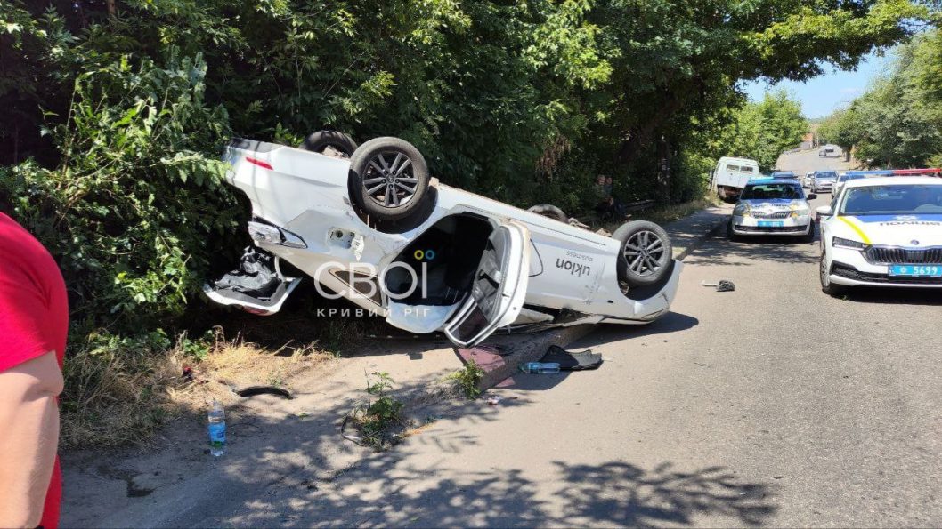 ДТП на Дніпропетровщині: двоє дітей та їхні батьки потрапили до лікарні