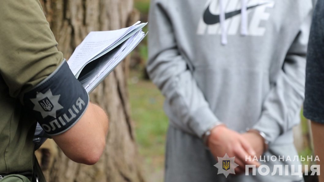 На Дніпропетровщині за наказом кримінального авторитета намагалися вбити директора будівельної фірми