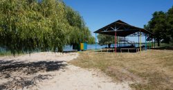 Зашла в воду и умерла: на Днепропетровщине на пляже турбазы погибла женщина - рис. 8