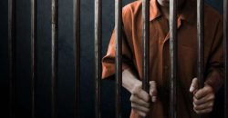 На Дніпропетровщині ґвалтівника 13-річної дівчинки засудили до 11 років ув’язнення - рис. 17