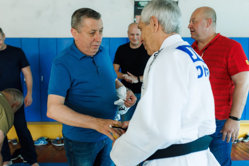 Видатний тренер з дзюдо із Кам'янського Олександр Кравцов відзначив 80-річний ювілей - рис. 4