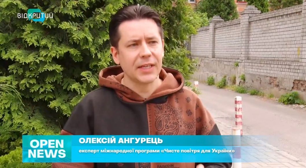 У Дніпрі палії кабелю тероризують мешканців та забруднюють навколишнє середовище