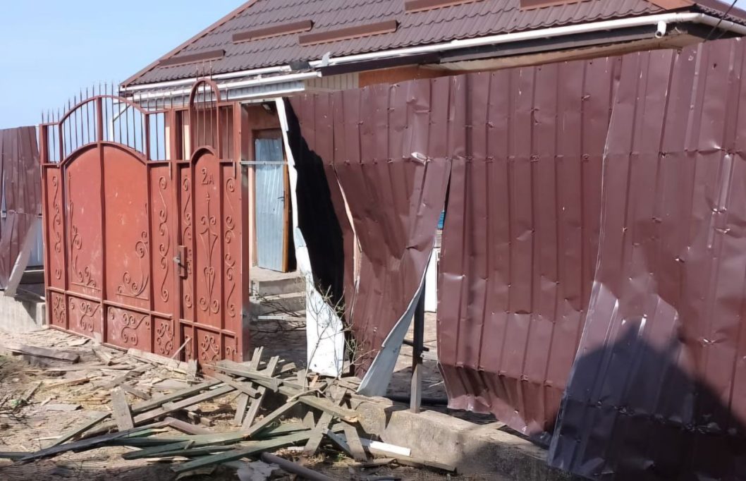 Росіяни обстріляли Нікополь із артилерії, поранено 87-річну жінку