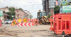 В Днепре обновляют аварийный трамвайный переезд на углу проспекта Леси Украинки и улицы Степана Бандеры - рис. 4