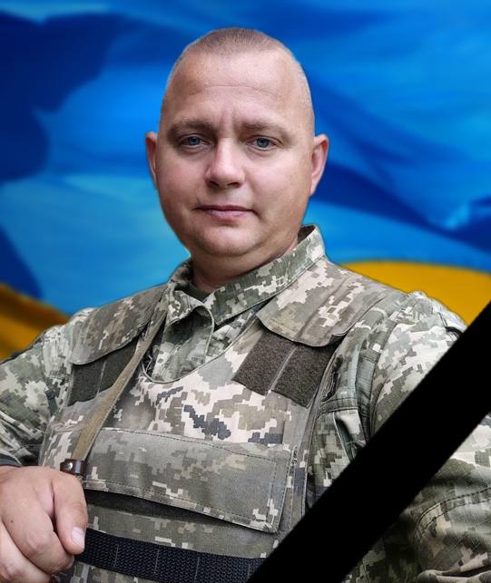 На Днепропетровщине простились с защитником Владимиром Куликом, погибшим во время боев в Донецкой области - рис. 1