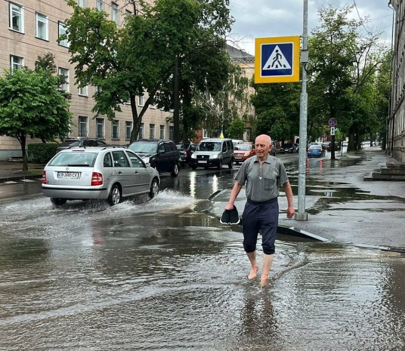 На Дніпропетровщині пройшов дощ з градом