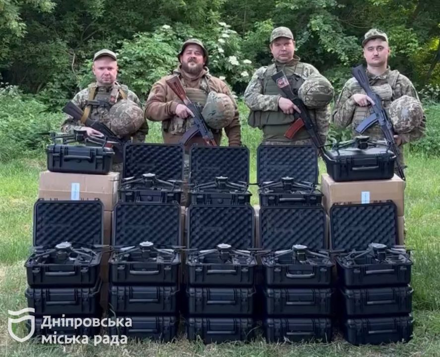 «Дякуємо за допомогу»: бійці різних бригад записали відгуки на техніку від Дніпра - рис. 1