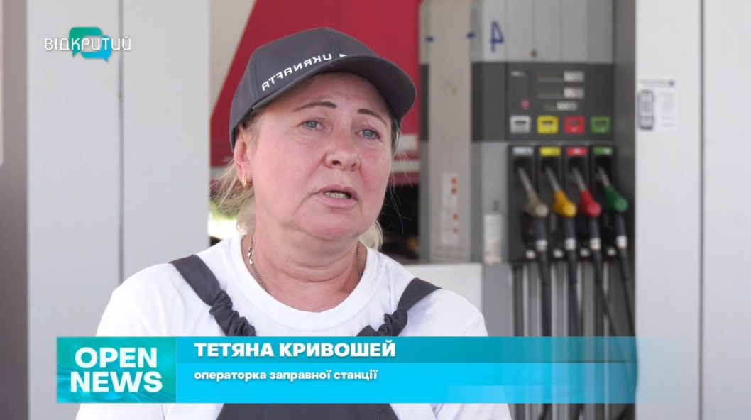 Слесари, литейники и охранники: какие должности занимают жительницы Днепропетровщины во время войны - рис. 3