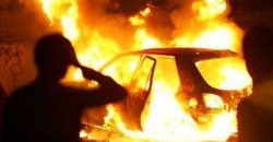 Рядом нашли бутылки из-под бензина: в Днепре неизвестные подожгли микроавтобус Renault - рис. 2