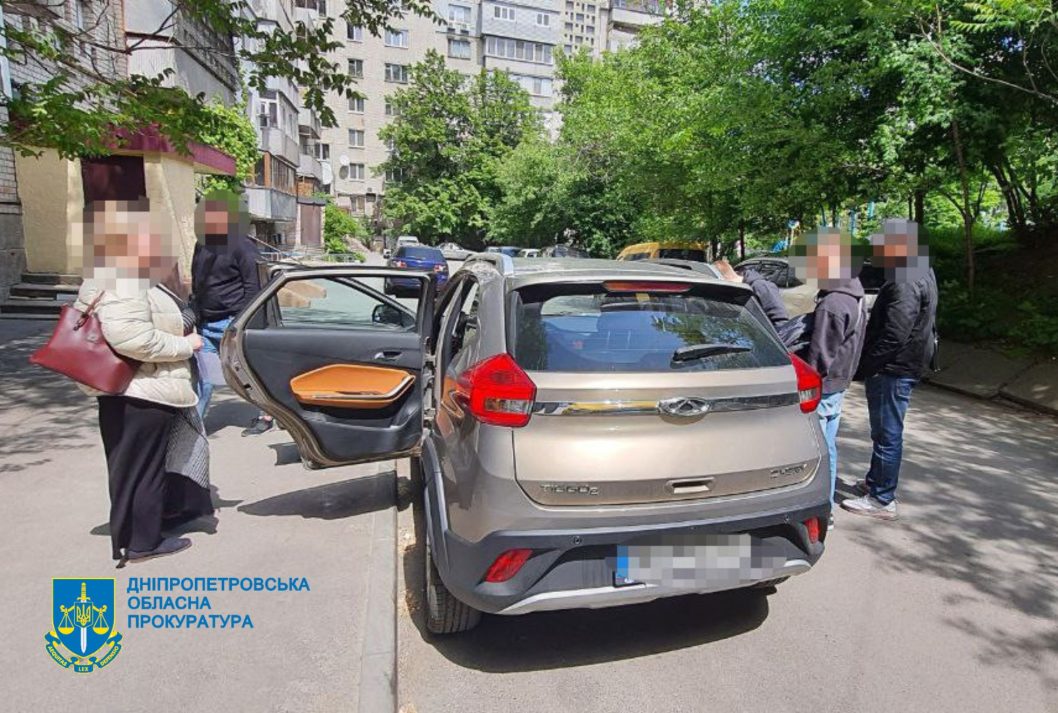 Заволоділи понад 60 млн грн коштів вкладників: у Дніпрі викрито шахрайську схему