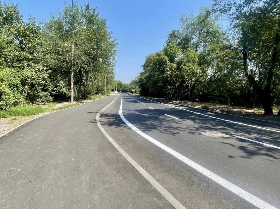 У Дніпрі, на відремонтованій вулиці, почали наносити велосмуги
