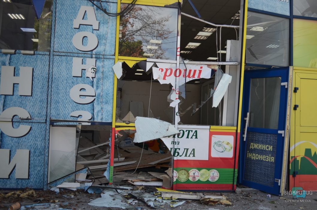 Кількість жертв внаслідок останнього теракту у Дніпрі збільшилася до 7: в лікарні померла 58-річна жінка