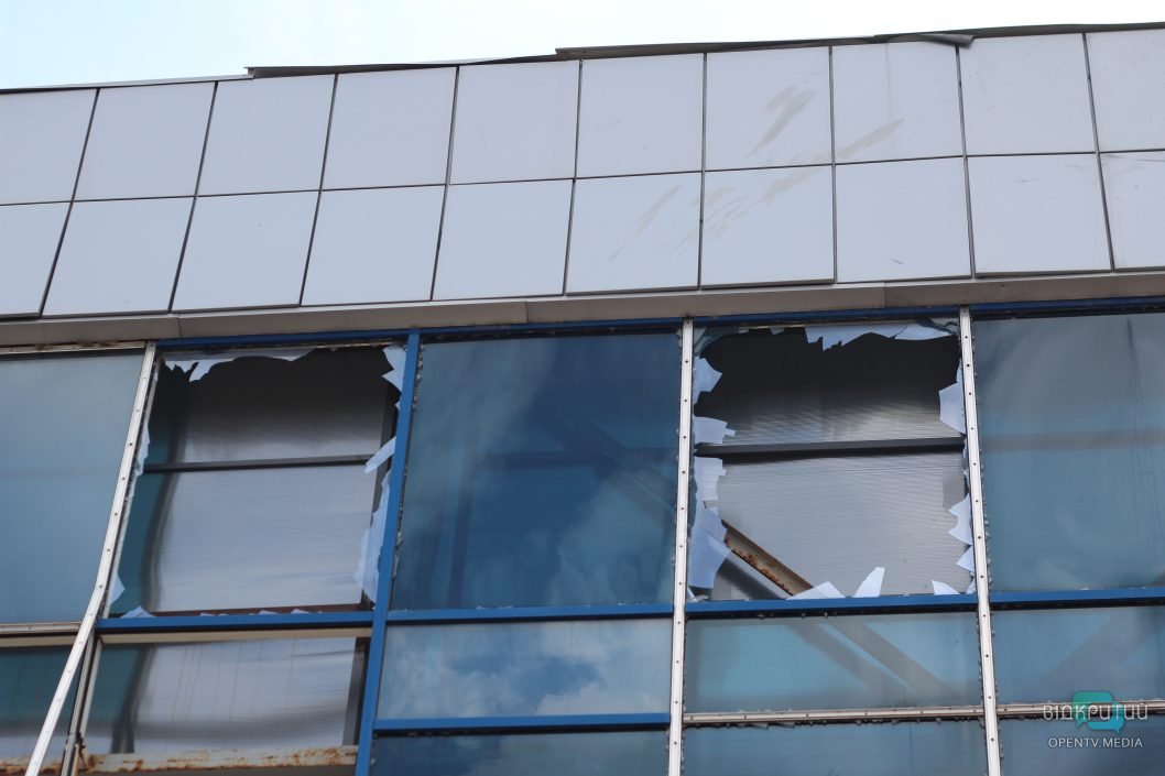 В Днепре в результате массированной атаки был поврежден местный бассейн - рис. 4