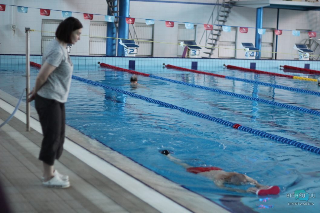 В Днепре в результате массированной атаки был поврежден местный бассейн - рис. 15