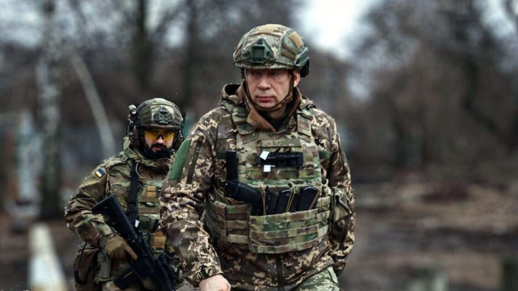 "Відвоювати Крим реально": головні заяви з інтерв’ю головнокомандувача ЗСУ Олександра Сирського - рис. 1