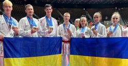 Мешканка Дніпра виборола командну «бронзу» на Чемпіонаті світу з карате - рис. 8