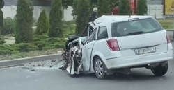 На Днепропетровщине автобус столкнулся с легковушкой: есть погибшие и пострадавшие - рис. 6