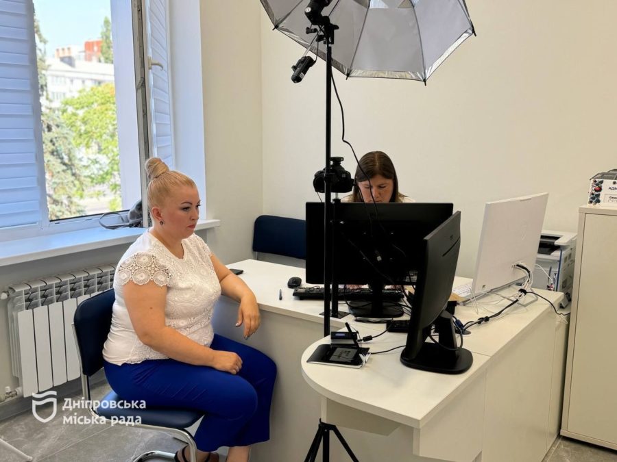 В Днепре появилось еще одно место, где можно получить загранпаспорт