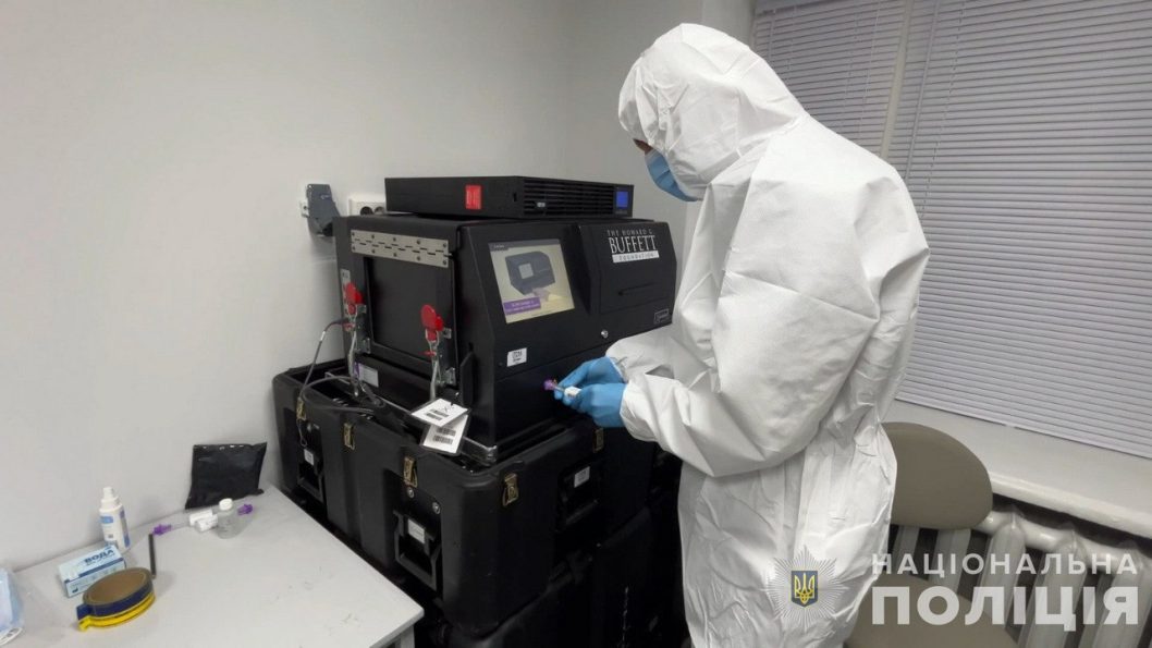 Второй жертвой удара по многоэтажке в центре Днепра оказалась 30-летняя женщина - рис. 1