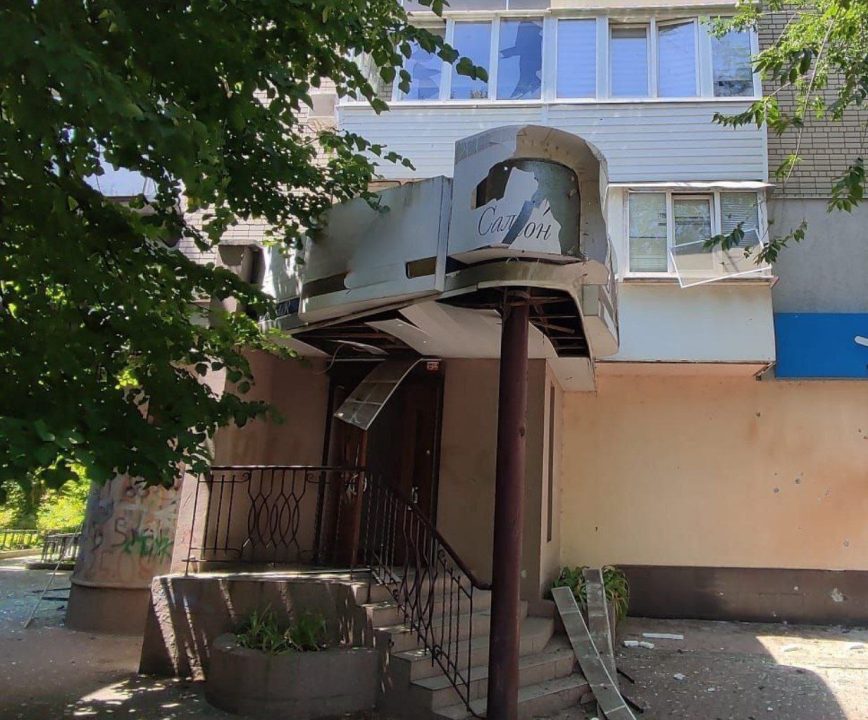 Російські окупанти атакували Нікополь: 2 загиблих, 9 поранених - рис. 3
