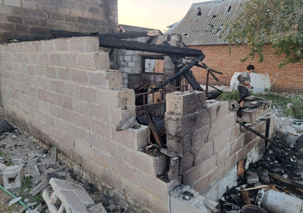 Российские оккупанты атаковали Днепропетровщину: есть пострадавшие и разрушения - рис. 3