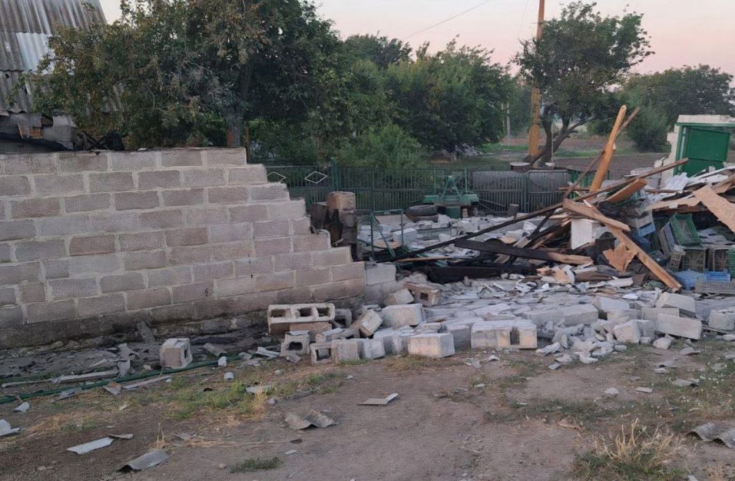 Российские оккупанты атаковали Днепропетровщину: есть пострадавшие и разрушения - рис. 4