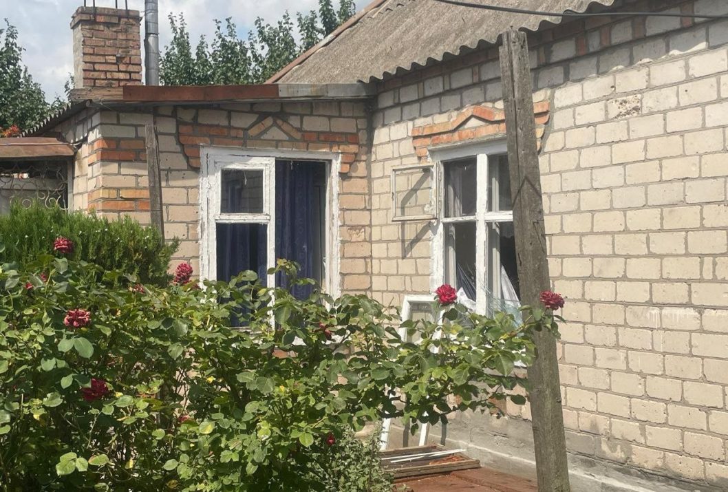 Російські окупанти обстріляли Нікопольщину: є загиблі та поранені  - рис. 3