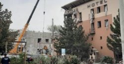 Під завалами шукають людей: наслідки ракетного удару по готелю у Кривому Розі - рис. 5