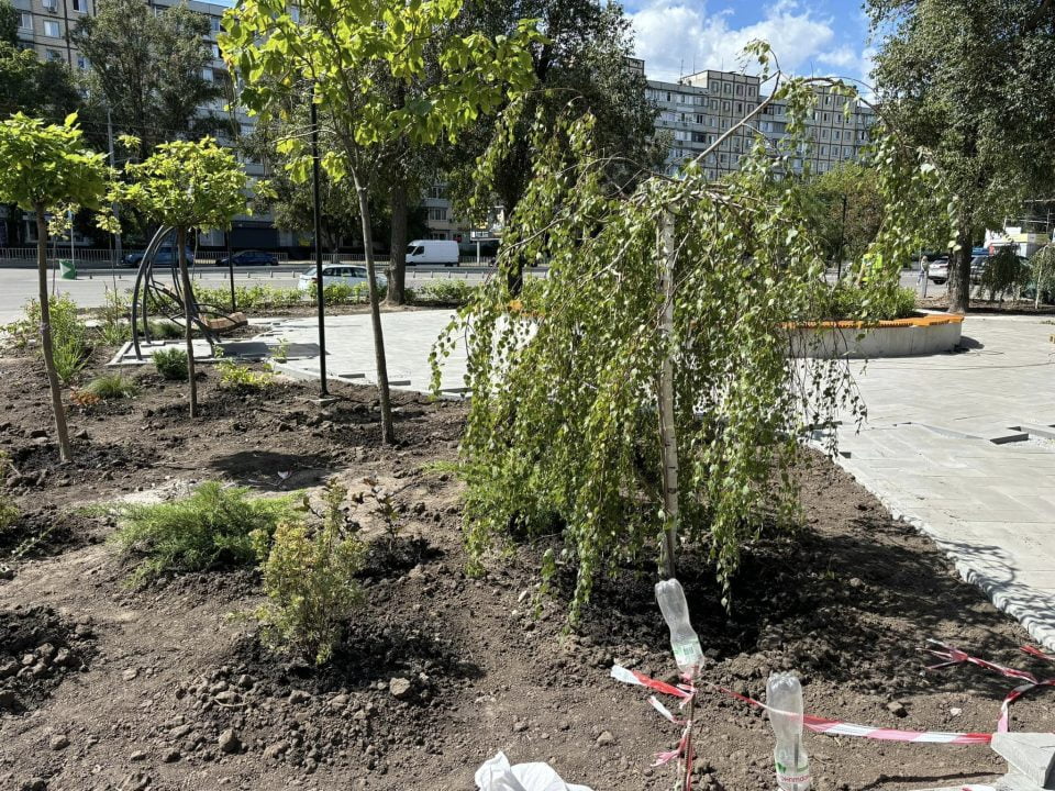 У Дніпрі на Перемозі створюють нову зону відпочинку на проспекті Героїв