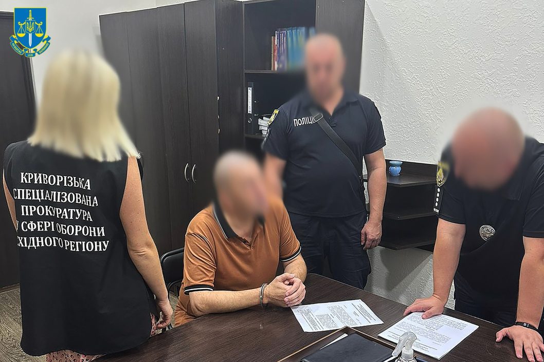 На Дніпропетровщині начальник логістики військової частини вирубав незаконно дерев на 300 тис. грн