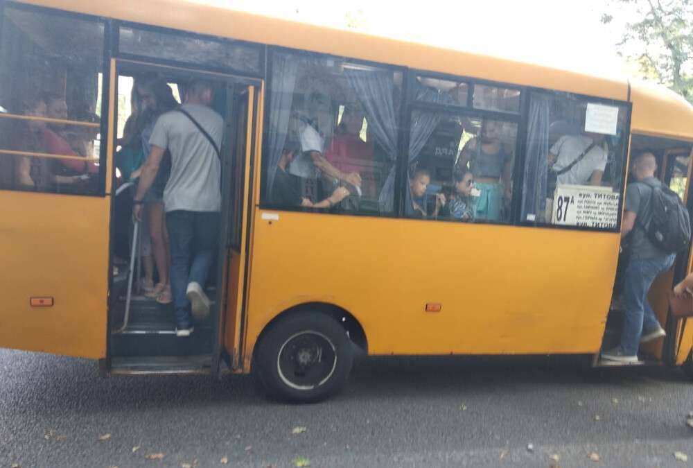 У Дніпрі громадський транспорт, який курсує через пл. Соборну тимчасово змінить маршрут