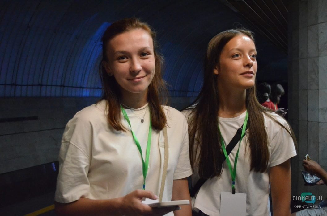 Квест на 5 станціях метро та майстеркласи: у Дніпрі до Дня Незалежності провели патріотичну гру «Котигорошко»