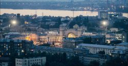 У Дніпрі планують перекрити Вокзальну площу для ремонту будівлі, що постраждала внаслідок ракетної атаки - рис. 10