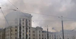 Мер Дніпра розповів про долю будинку біля вокзалу, куди влучила російська ракета - рис. 19