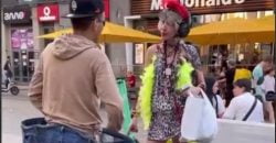 В Днепре состоялась неожиданная встреча местных знаменитостей: Леди Гага и пранкер Давид Игнатов развлекали горожан. - рис. 17