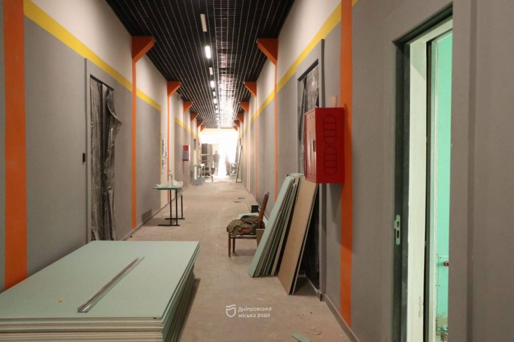 Оновлений освітній простір у новому навчальному році: у дніпровському ПТУ № 2 закінчують ремонтні роботи - рис. 2