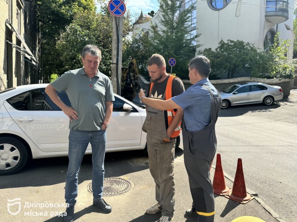 Специалисты КП «Днепрводоканал» ежедневно выезжают на несколько десятков адресов для ликвидации аварий - рис. 3