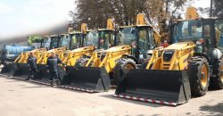 Днепр получил от Японии современные экскаваторы - рис. 8