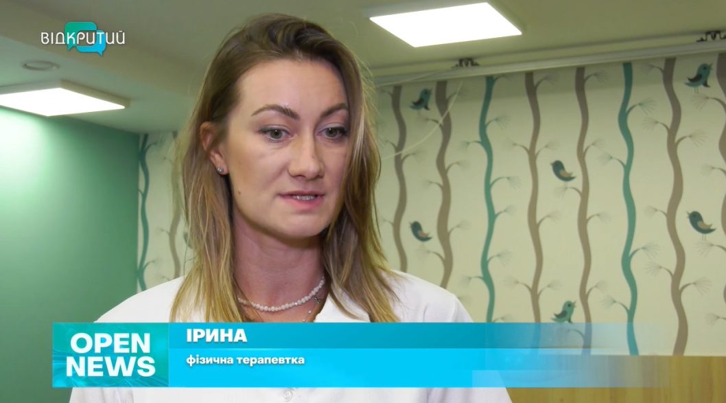 Медики Дніпра поставили на ноги 16-річну Анастасію, яка опинилася в реанімації після ДТП