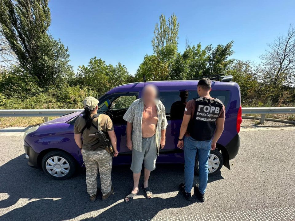 На Вінниччині затримали жителя Дніпра, який намагався нелегально перетнути кордон