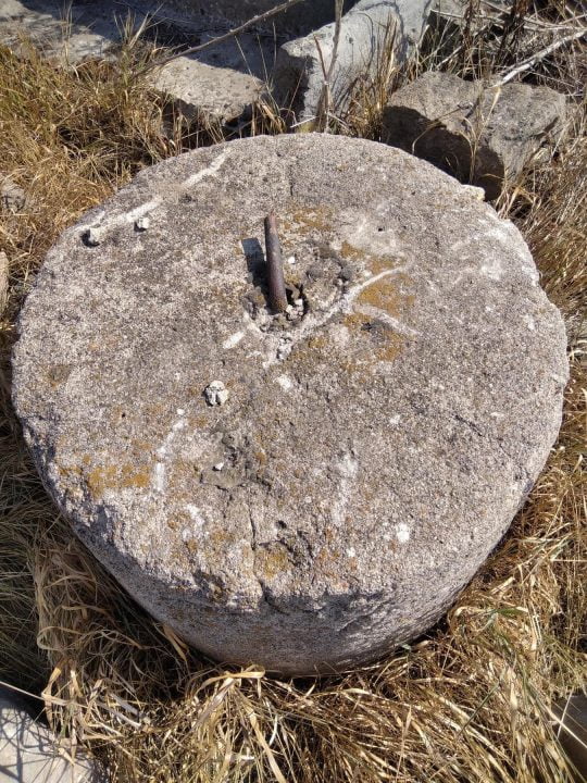 З Донеччини до Дніпра евакуювали з десяток стародавніх археологічних памʼяток - рис. 4