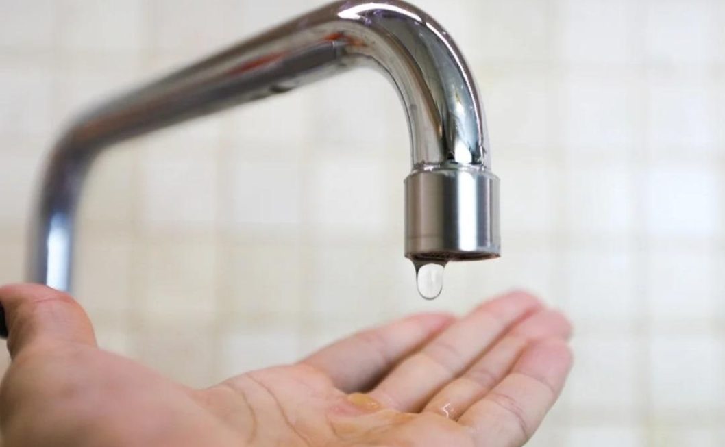 В 2 районах Днепра должникам будут отключать воду: адреса - рис. 1