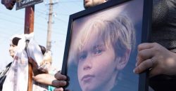 В Кривом Роге простились с 12-летним мальчиком, погибшим в результате ракетной атаки оккупантов - рис. 11