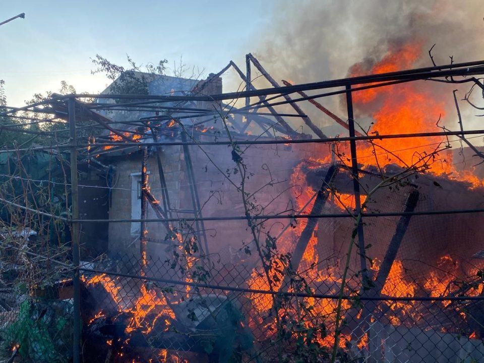 На Дніпропетровщині внаслідок ворожих атак постраждав 48-річний чоловік - рис. 1
