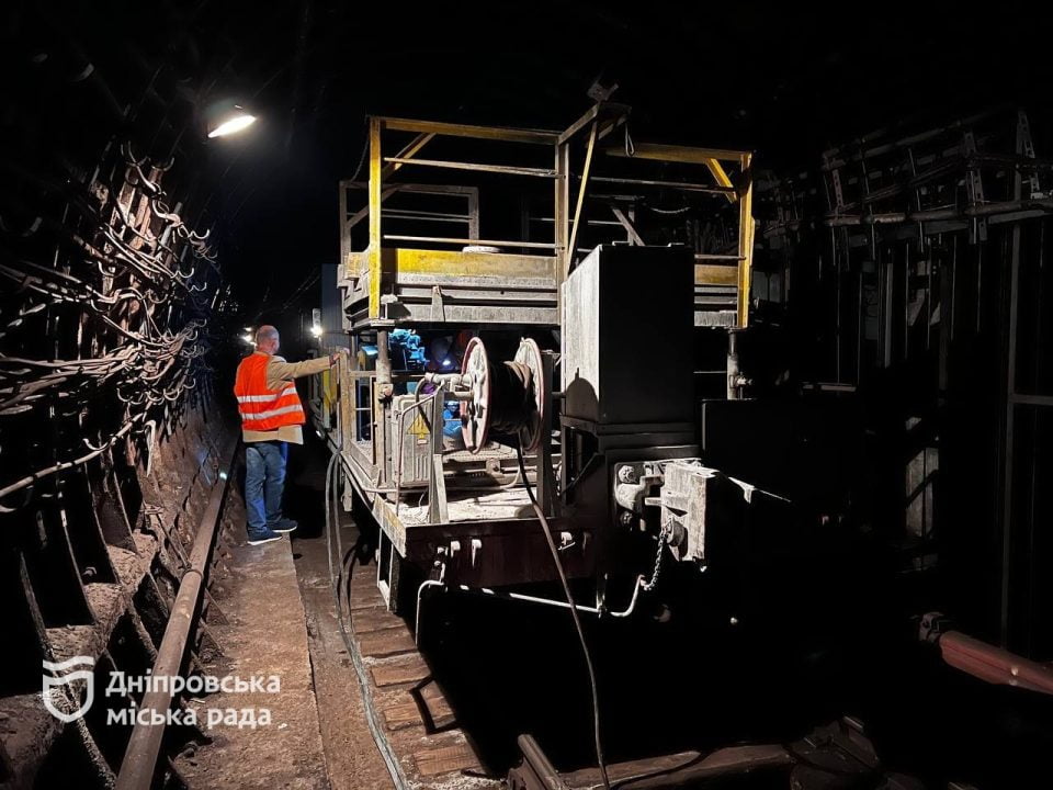 У Дніпрі ремонти в метро проводять у нічний час - рис. 2