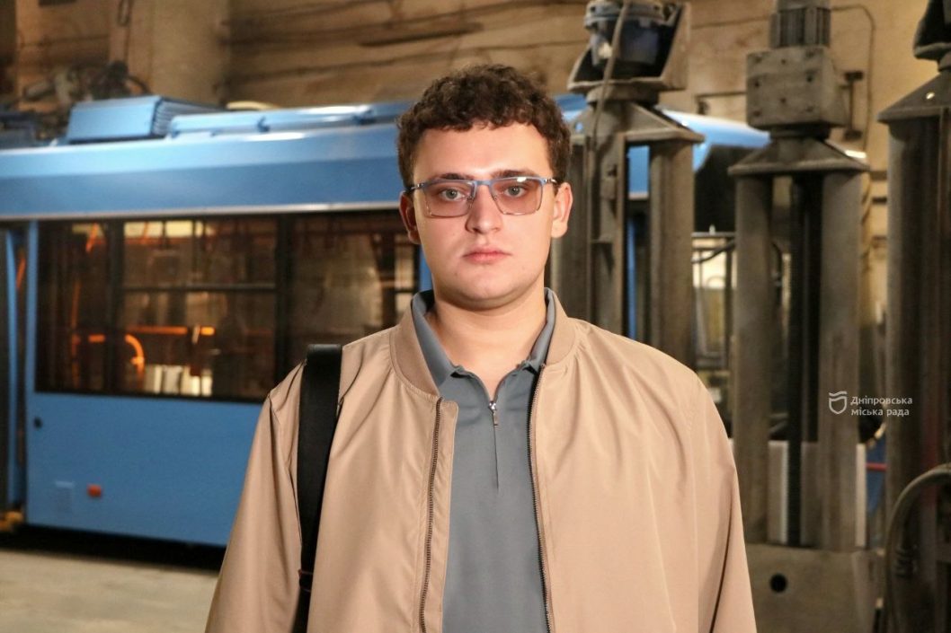 Уперше в Дніпрі класичний тролейбус отримав запас автономного ходу 20 кілометрів - рис. 4