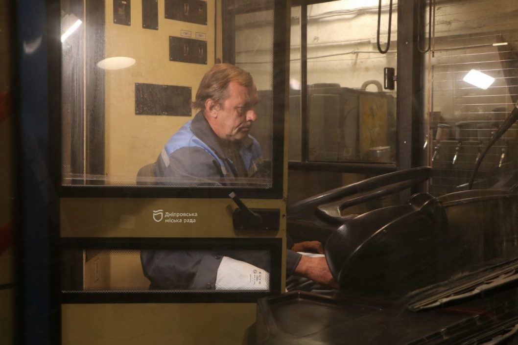 Уперше в Дніпрі класичний тролейбус отримав запас автономного ходу 20 кілометрів - рис. 6