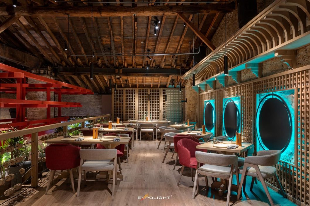 Дніпровські майстри світла зробили унікальний ресторан на Кіпрі - рис. 4